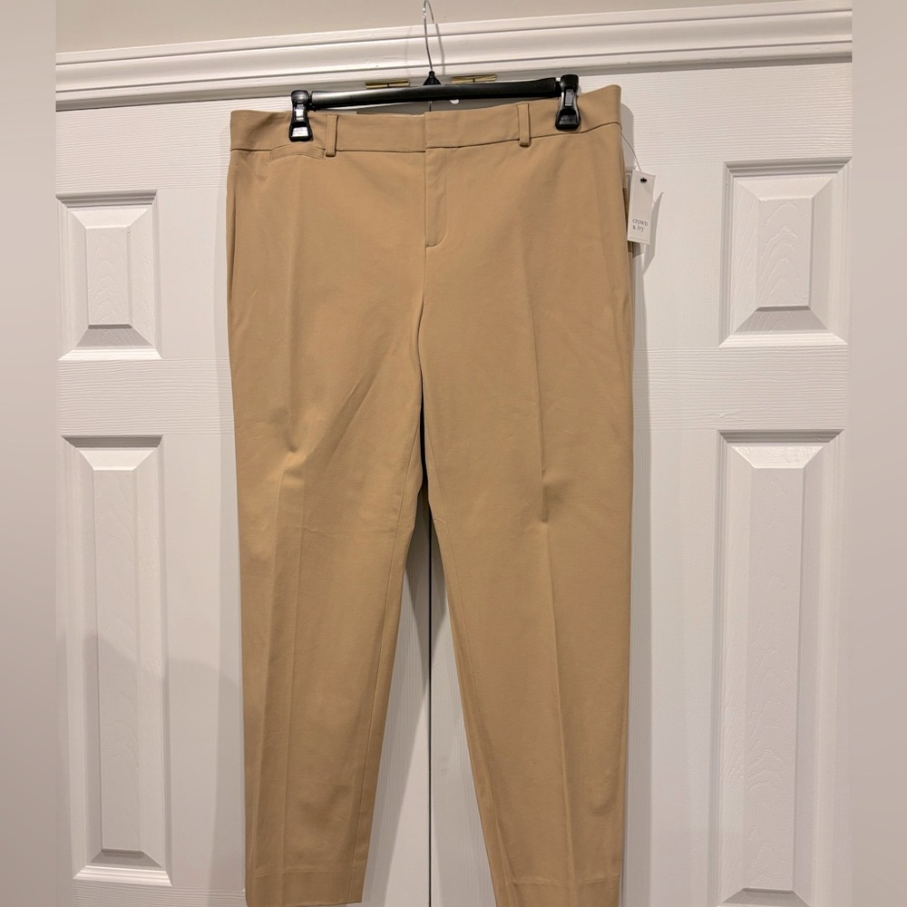 New Mid Weight Women Slacks.  Great Neutral Color, Flat Front, No Side Pockets